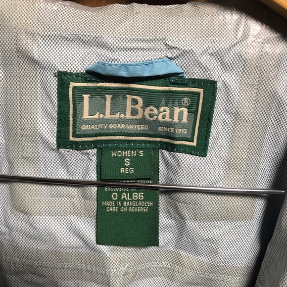 L.L. Bean rain jacket raincoat - Picture 4 of 7